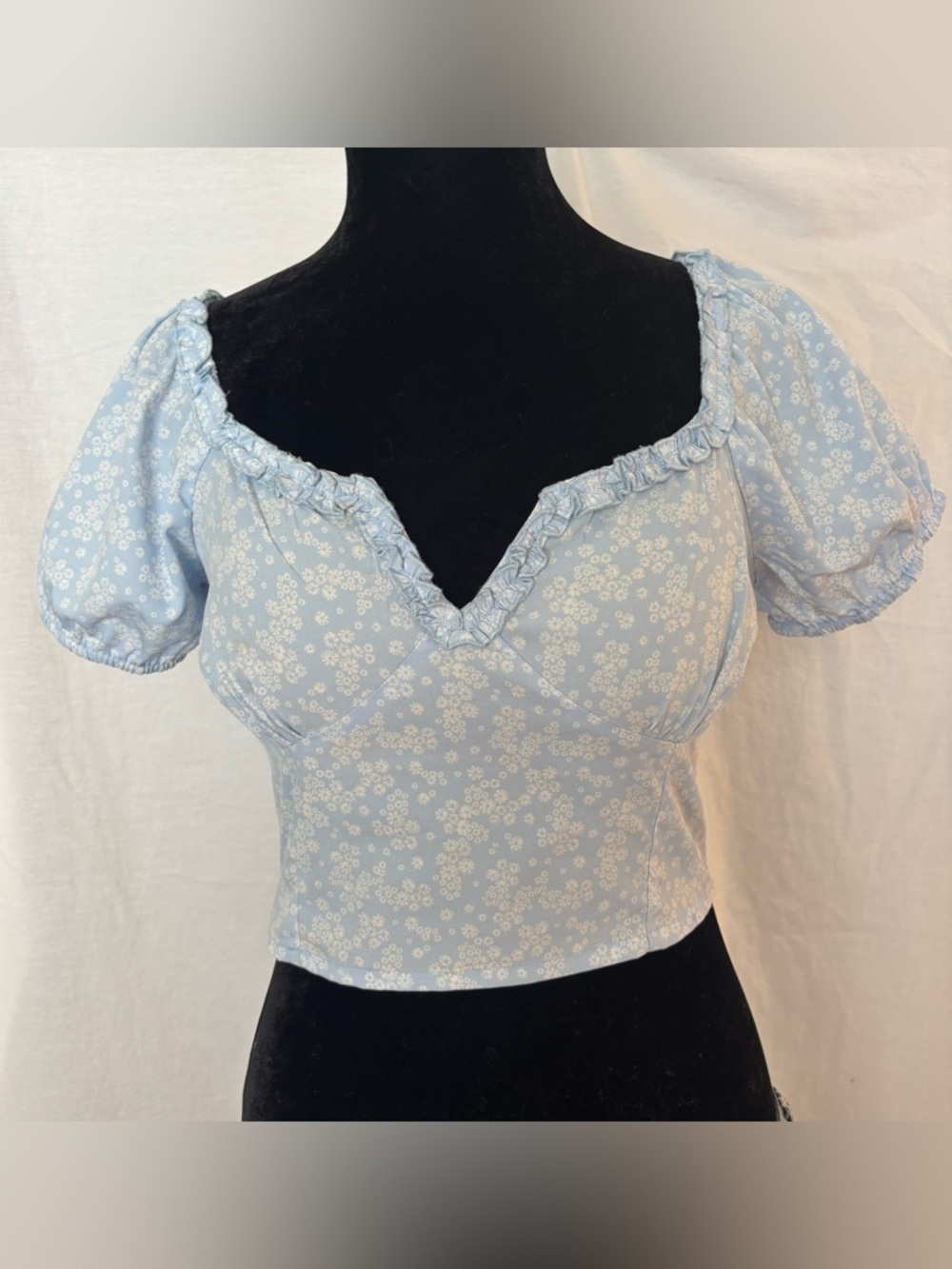 Blue Floral Puff Sleeve Crop Top L Cottagecore Milkmaid Smocked Romantic Boho